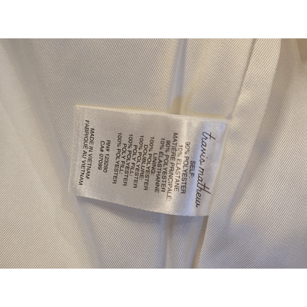 TravisMathew Womens White Quilted Puffer Jacket Full Zip Cropped 1LB007 Size M - Picture 6 of 7